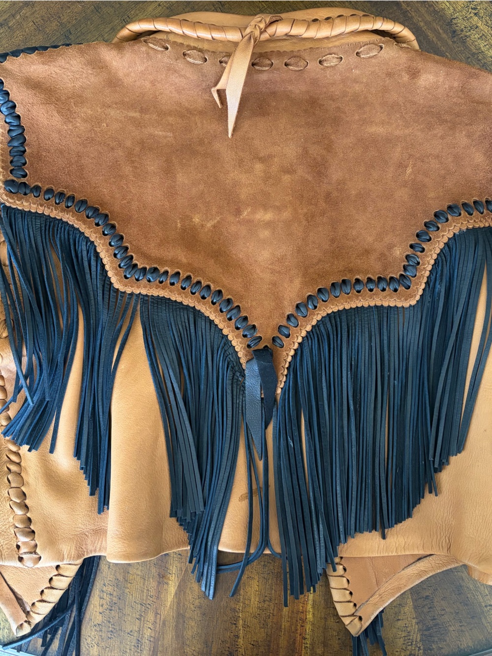 Fort Grizzly Tan Suede with Black Leather Fringe Jacket No. 244 - Picture 11 of 11